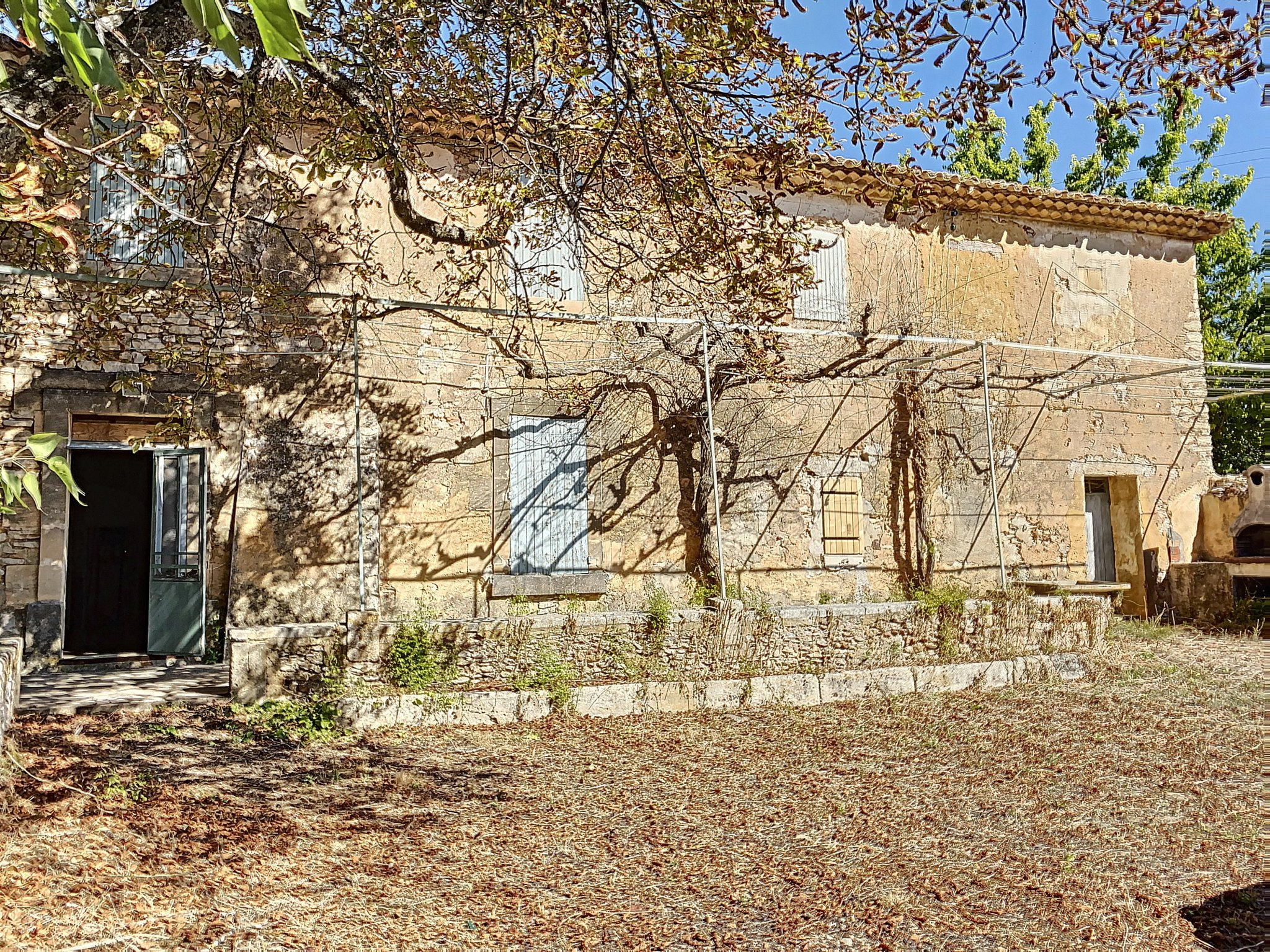 Vente Maison 200m² 4 Pièces à Saint-Saturnin-lès-Apt (84490) - Allo Immo Luberon Provence